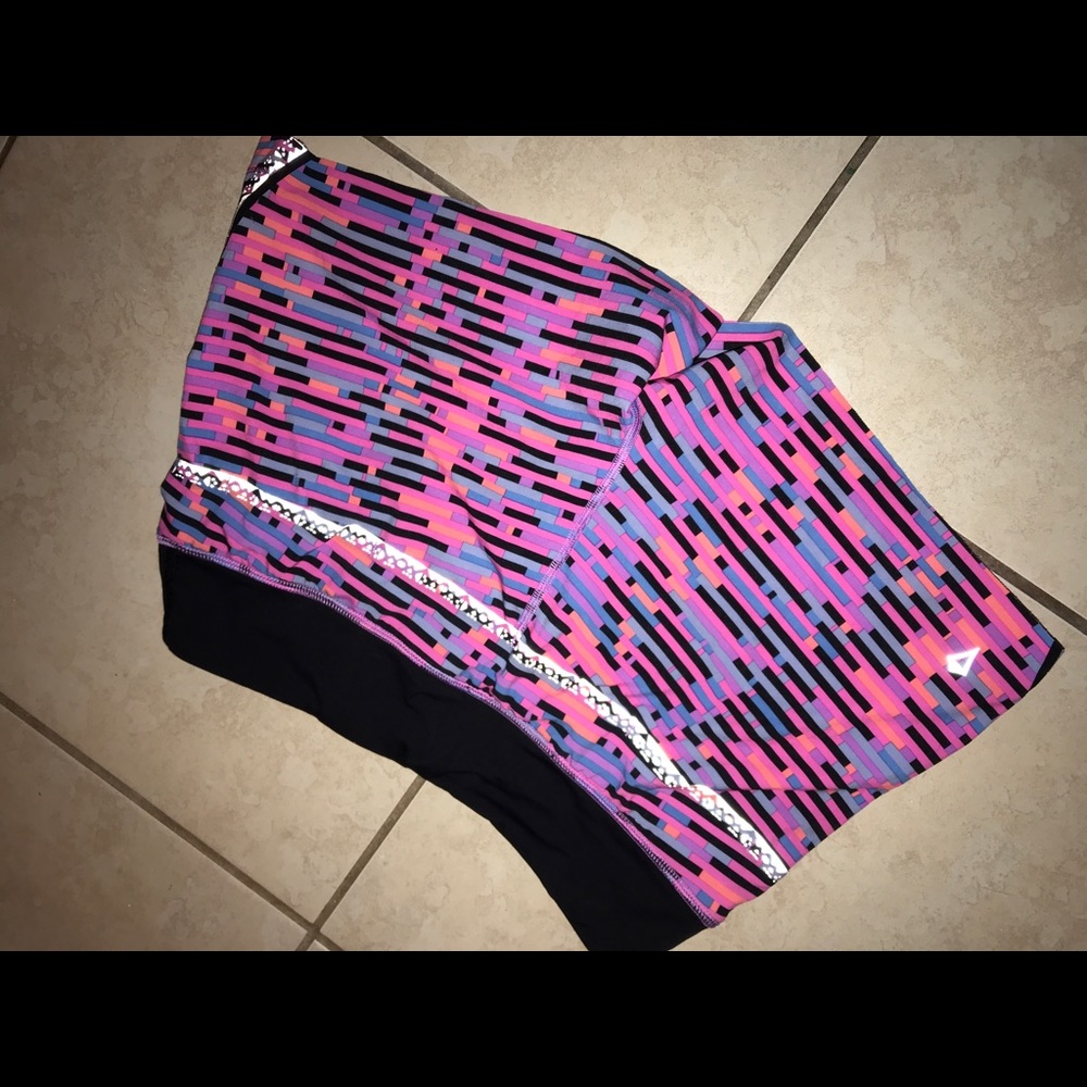 lvivva (kids Lululemon) Shorts